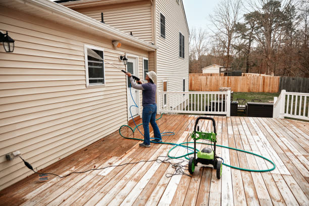 Best Roof Power Washing Services  in Holyoke, MA